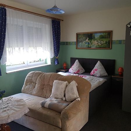 Landpension Zum Schweizerberg Neugrimnitz Екстер'єр фото