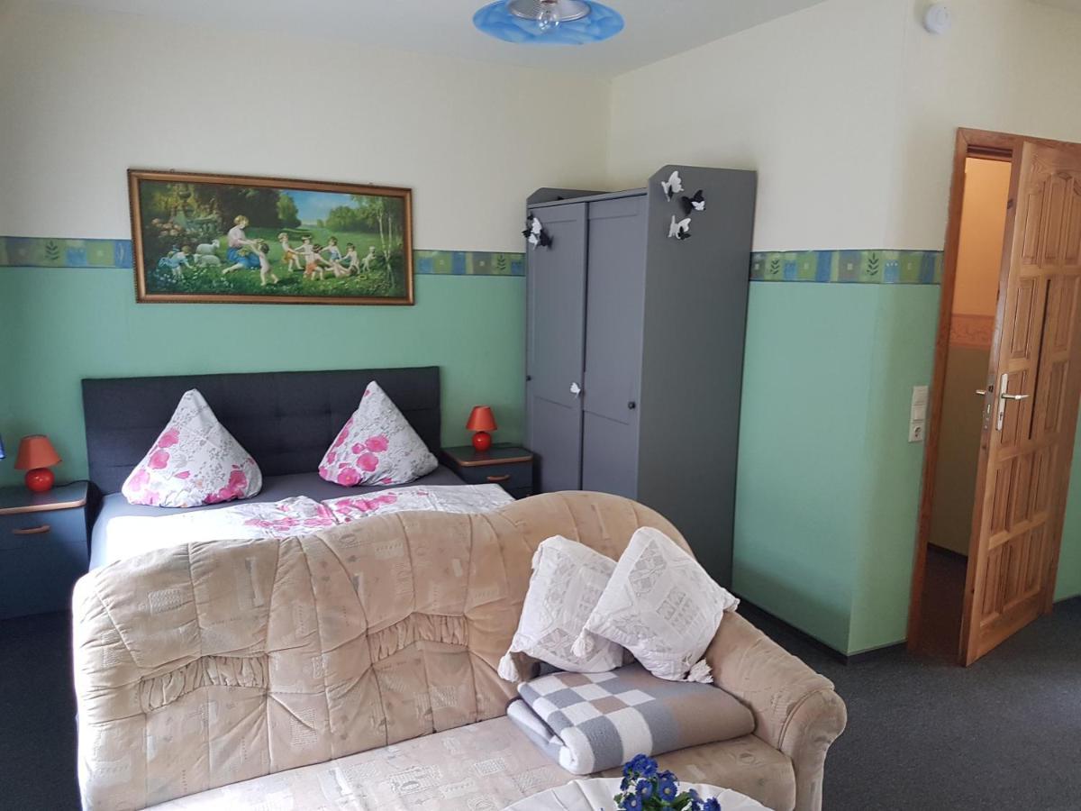 Landpension Zum Schweizerberg Neugrimnitz Екстер'єр фото