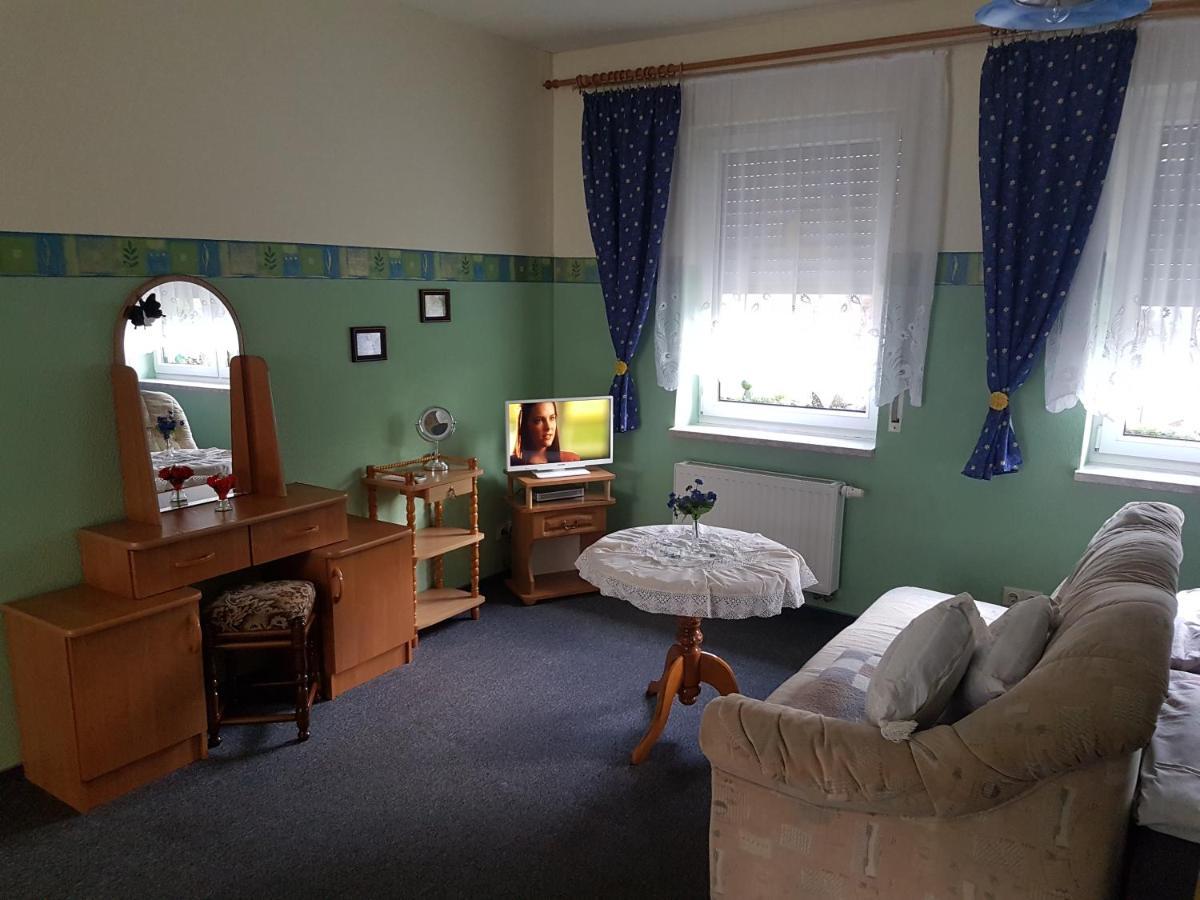 Landpension Zum Schweizerberg Neugrimnitz Екстер'єр фото
