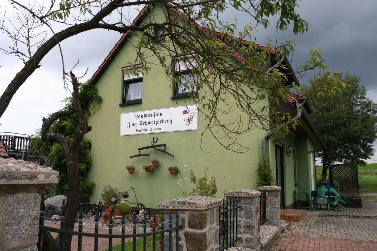 Landpension Zum Schweizerberg Neugrimnitz Екстер'єр фото